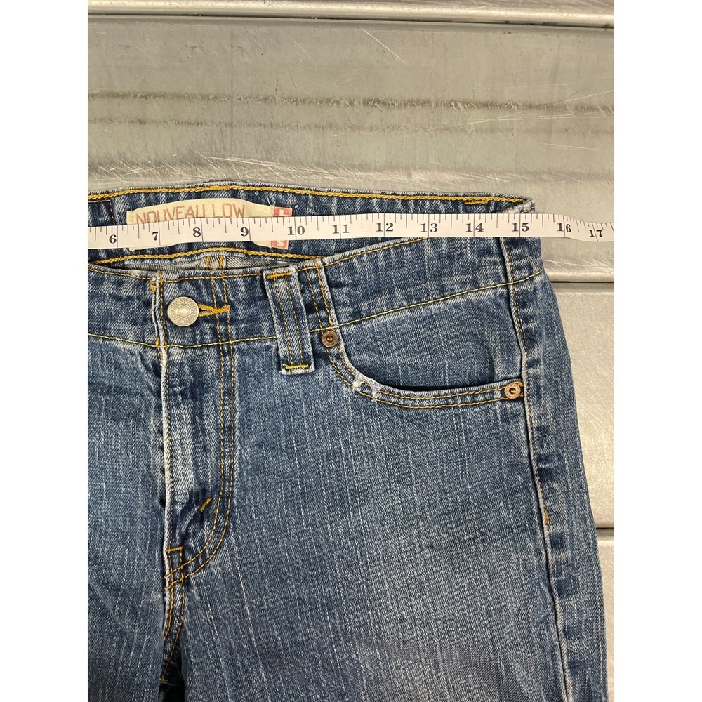 Levis 525‎ Nouveau Low Bootcut Jeans Womens 8M 30x32 Blue Medium Wash Denim - Picture 8 of 16